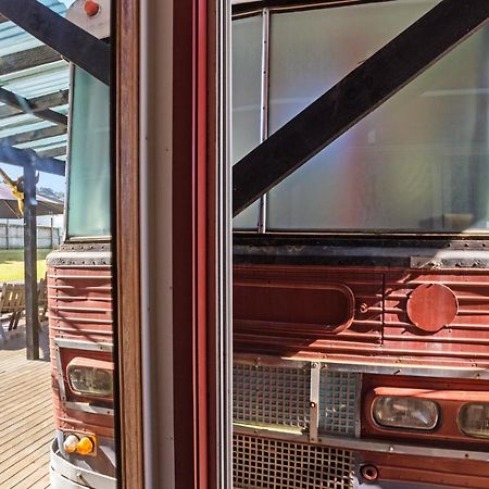 Bus Stop Bach - Waihi Beach Villa Exterior photo